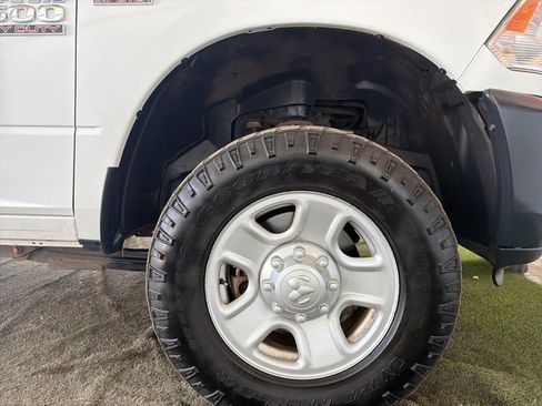 Used 2016 RAM 3500 Tradesman w/ Power & Remote Entry Group image 30