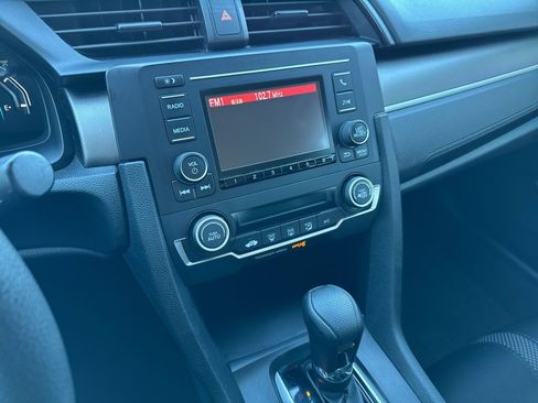 Used 2020 Honda Civic LX image 13