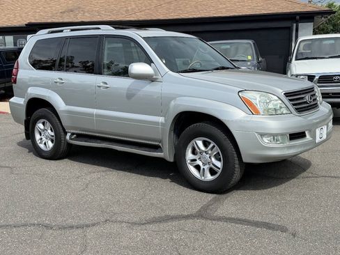 Used 2004 Lexus GX 470 w/ Preferred Accessory Pkg AWD/4WD image 28