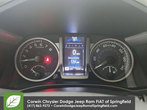 Used 2023 Toyota Tacoma Limited image 22