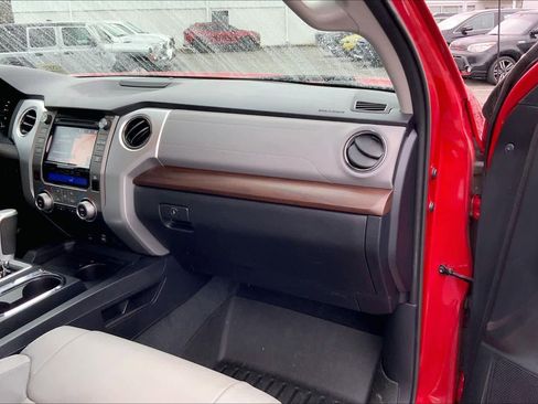 Used 2019 Toyota Tundra Limited w/ Limited Premium Package image 17
