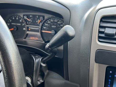 Used 2005 Chevrolet Colorado LS w/ Power Convenience Package image 26