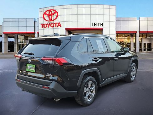 Certified 2024 Toyota RAV4 XLE image 5