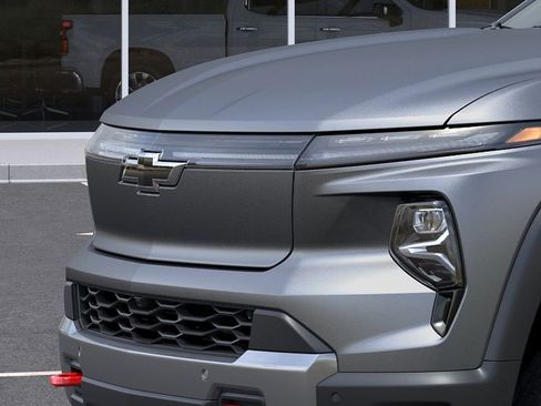 New 2026 Chevrolet Silverado EV Trail Boss w/ LPO, Gameday Tailgate Package image 13
