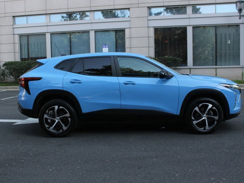 Used 2024 Chevrolet Trax RS image 6