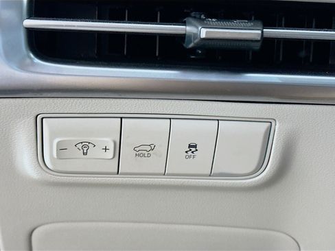 Used 2025 Hyundai Tucson SEL FWD image 15