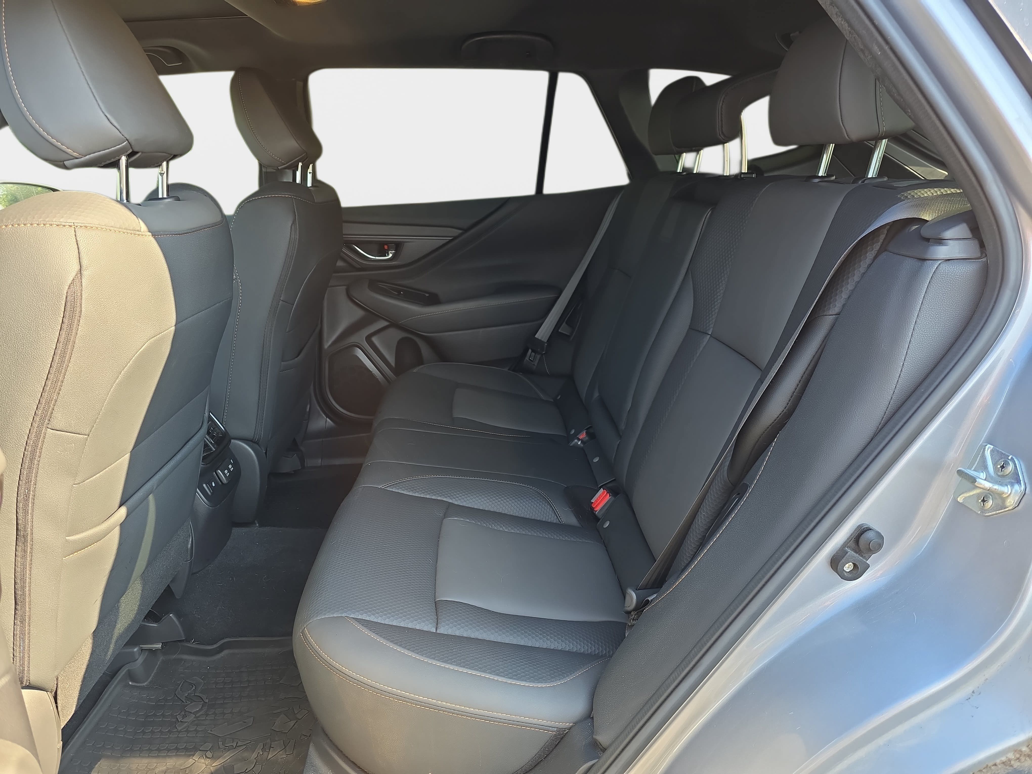Used 2022 Subaru Outback Wilderness AWD/4WD image 9