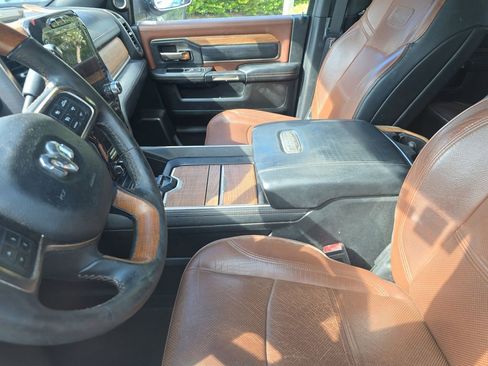 Used 2019 RAM 2500 Limited image 16