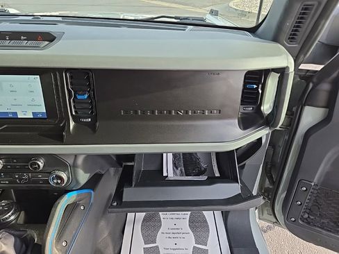 Used 2021 Ford Bronco Black Diamond image 42