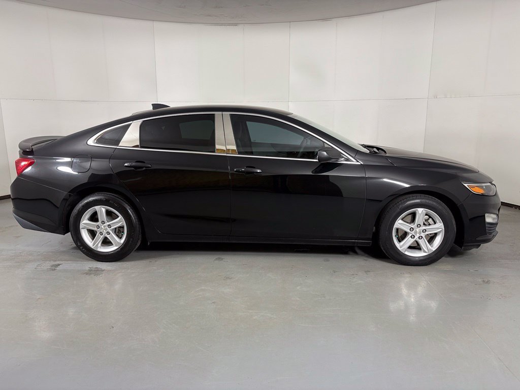 Used 2020 Chevrolet Malibu LS FWD image 9
