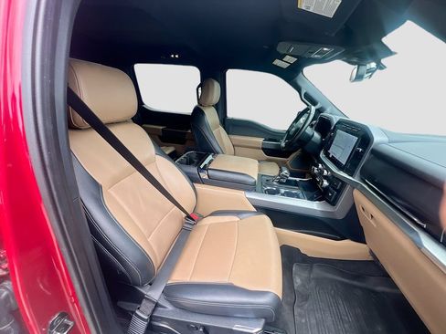Used 2023 Ford F150 Lariat AWD/4WD image 28
