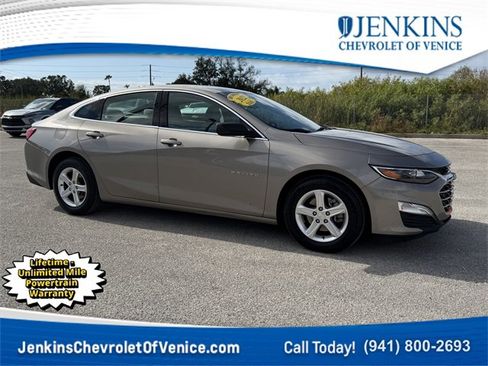 Used 2022 Chevrolet Malibu LS image 1