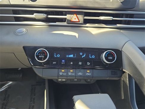 Certified 2023 Hyundai Elantra SEL w/ Cargo Package image 18