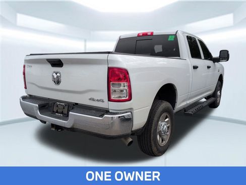 Used 2024 RAM 2500 Tradesman w/ Chrome Appearance Group image 4