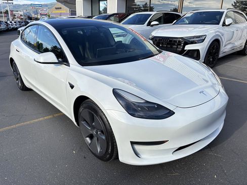 Used 2022 Tesla Model 3 Long Range AWD/4WD image 2