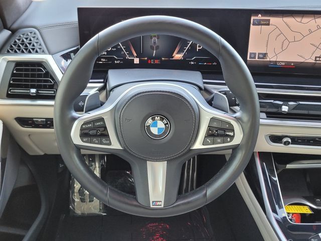 Used 2023 BMW X7 xDrive40i w/ M Sport Package AWD/4WD image 11