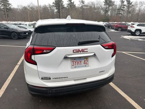 Used 2019 GMC Terrain SLE image 2