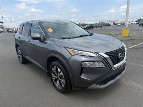 Used 2022 Nissan Rogue SV AWD/4WD image 4