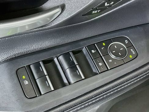Used 2025 Toyota Grand Highlander AWD Hybrid image 15