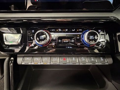 New 2026 GMC Sierra 1500 AT4X image 27