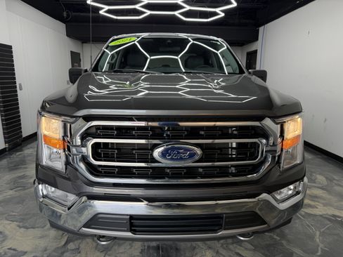 Used 2021 Ford F150 XLT w/ XTR Package AWD/4WD image 7