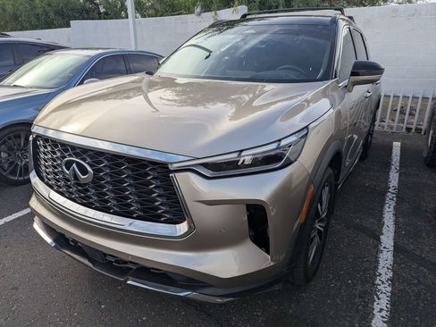 Used 2022 INFINITI QX60 Autograph w/ Cargo Package image 2