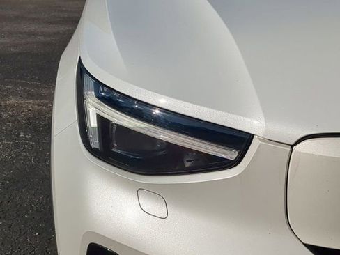 Used 2023 Volvo C40 P8 Recharge Ultimate w/ Protection Package Premier image 10