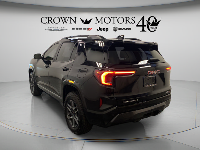 Used 2026 GMC Terrain AT4 w/ Convenience Package III AWD/4WD image 3