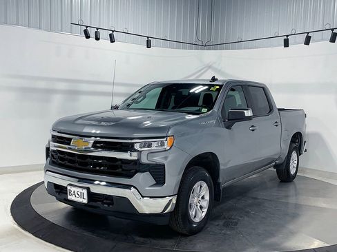 Used 2026 Chevrolet Silverado 1500 LT image 8