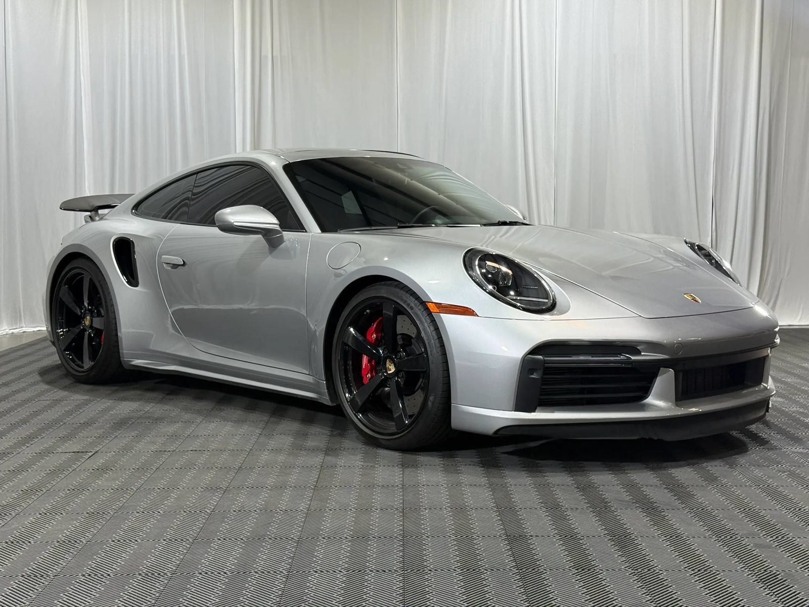 Used 2024 Porsche 911 Turbo AWD/4WD image 4