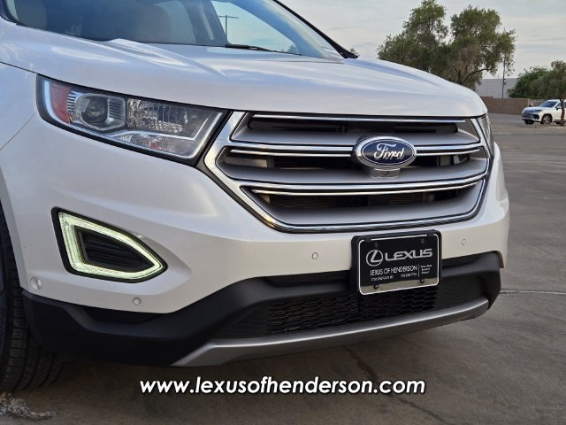 Used 2018 Ford Edge Titanium w/ Equipment Group 302A AWD/4WD image 8