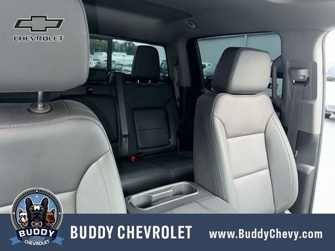 Used 2026 Chevrolet Silverado 1500 LT Trail Boss w/ LT Trail Boss Premium Package AWD/4WD image 34