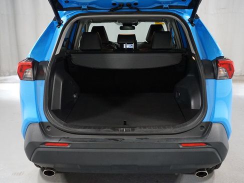 Used 2021 Toyota RAV4 XLE Premium FWD image 35