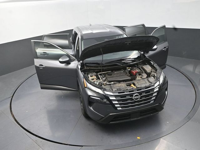 Used 2024 Nissan Rogue SV FWD image 40