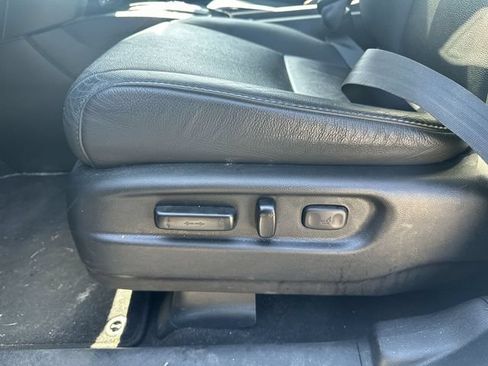 Used 2022 Honda Pilot Touring image 38