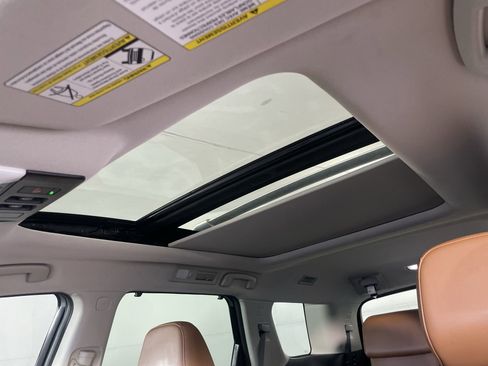 Certified 2024 Nissan Pathfinder Platinum w/ Cargo Package image 23