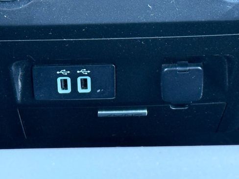 Used 2016 Ford F150 XLT w/ Equipment Group 302A Luxury image 24