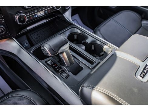 Used 2024 Ford F150 Platinum w/ FX4 Off-Road Package image 18