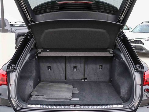 Used 2025 Audi Q3 2.0T Premium Plus w/ Premium Plus Package image 38