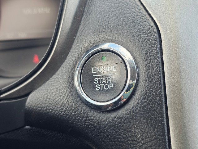 Used 2018 Ford Fusion SE w/ Fusion SE Technology Package FWD image 40