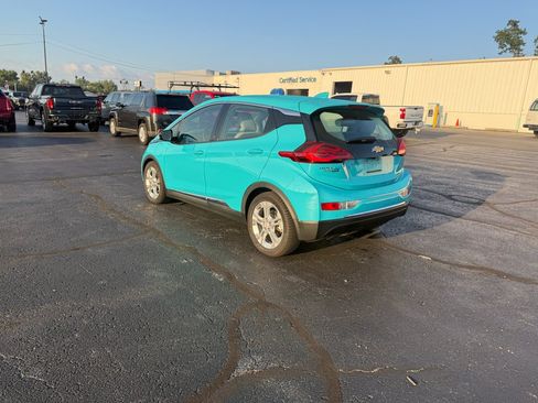 Used 2020 Chevrolet Bolt LT FWD image 4
