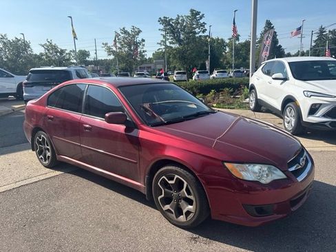 Used 2009 Subaru Legacy 2.5i Special Edition AWD/4WD image 3