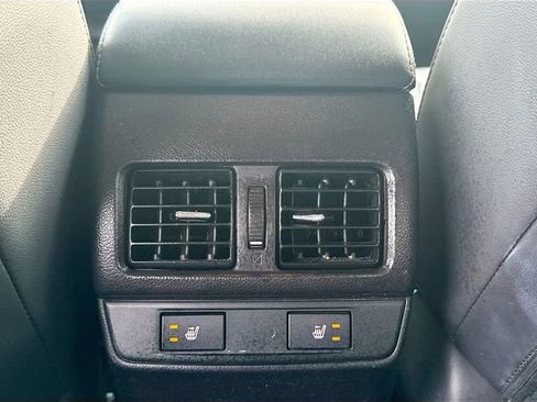 Used 2015 Subaru Outback 2.5i Limited w/ Popular Package #4 image 27