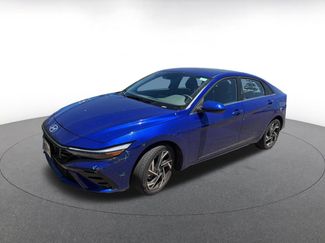 Used 2025 Hyundai Elantra SEL FWD video 2