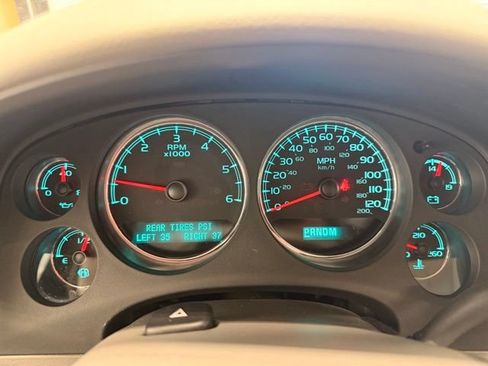 Used 2012 Chevrolet Tahoe LT w/ Luxury Package AWD/4WD image 29