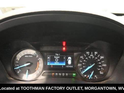 Used 2018 Ford Explorer XLT AWD/4WD image 18