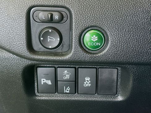 Used 2023 Honda Passport EX-L image 16