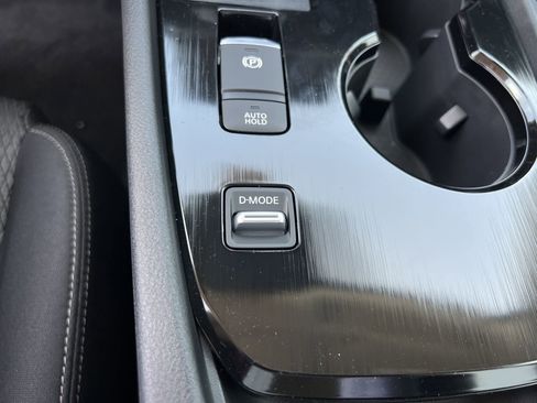 New 2026 Nissan Rogue SV FWD image 12