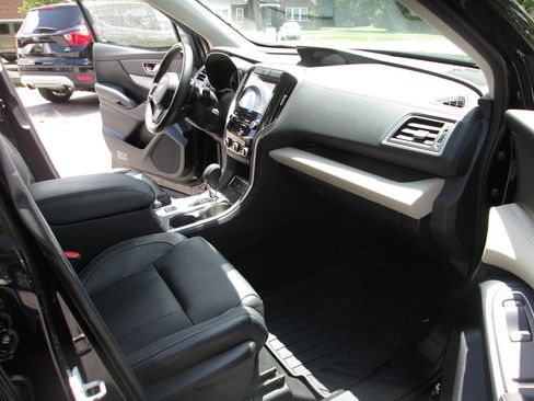 Used 2019 Subaru Ascent Limited w/ Popular Package #3 AWD/4WD image 19