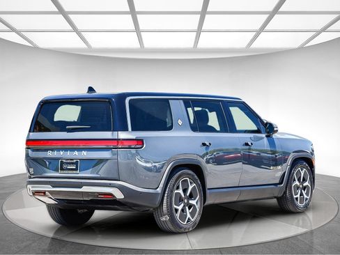 Used 2023 Rivian R1S Adventure Quad AWD/4WD image 5